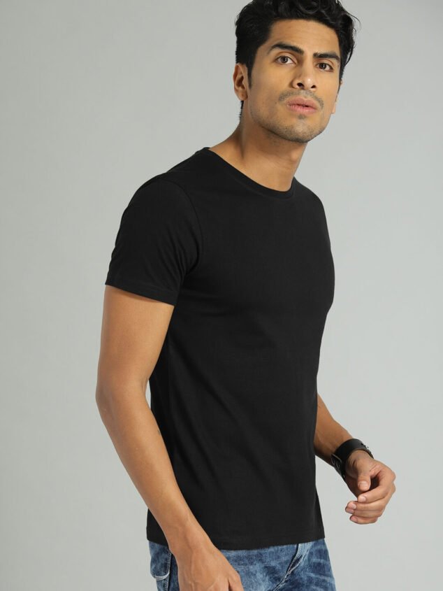 Men Solid Round Neck Cotton Black T-Shirt